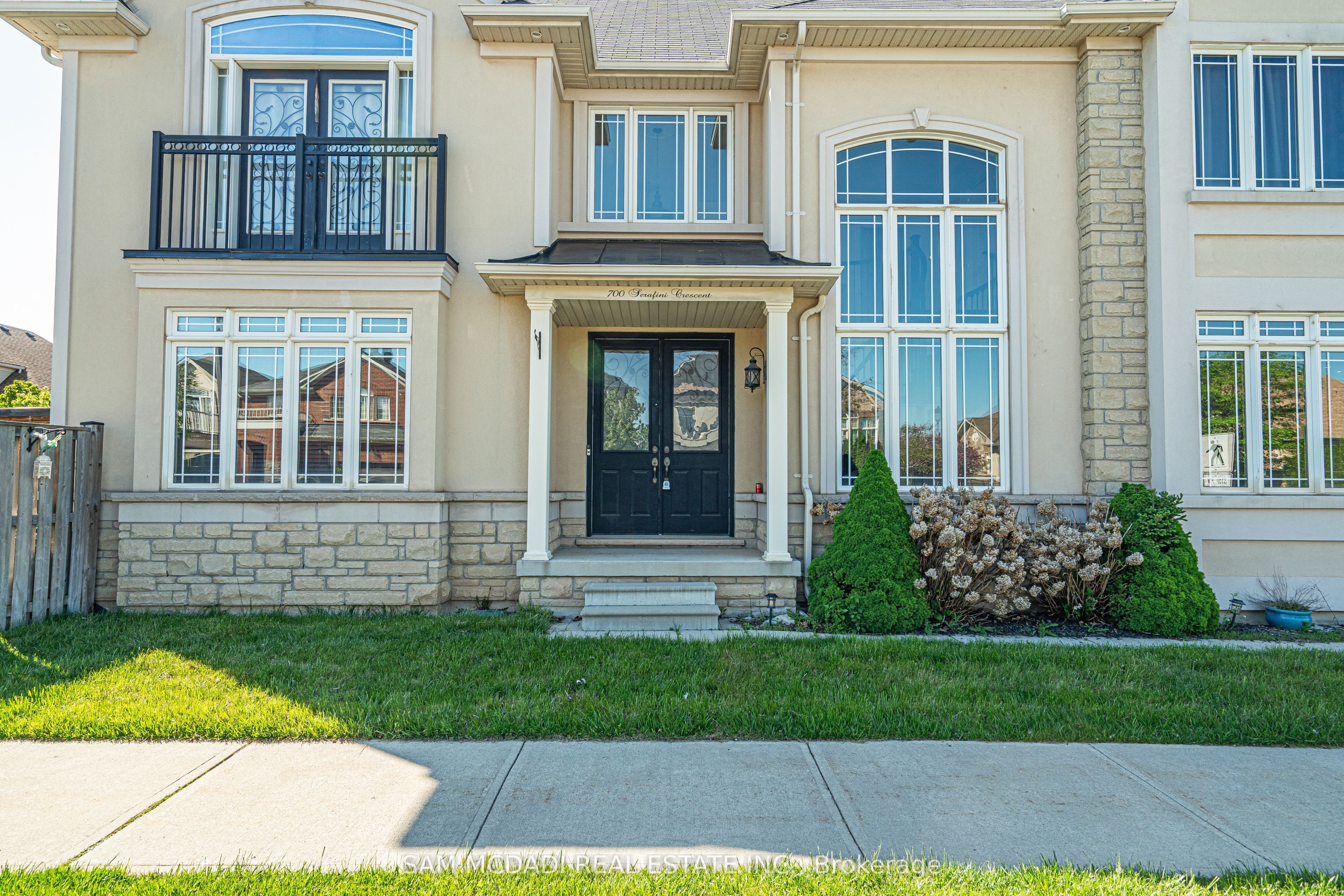 700 Serafini Crescent