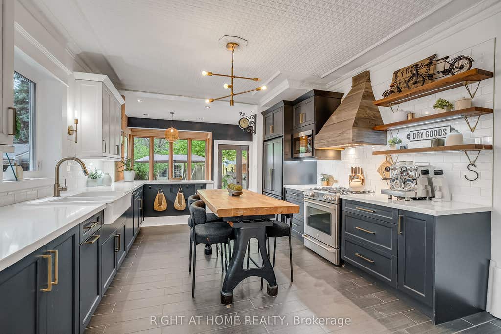Photo of 118 Lansdowne Avenue, Toronto, ON M6K 2V9 (MLS # W13160600)