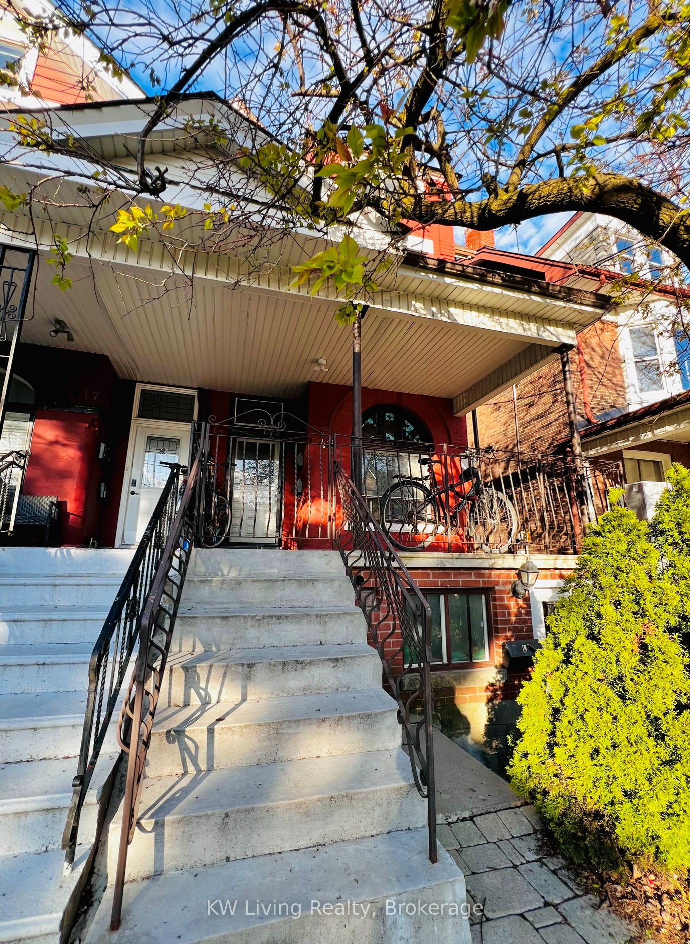 415 Manning Avenue Main
