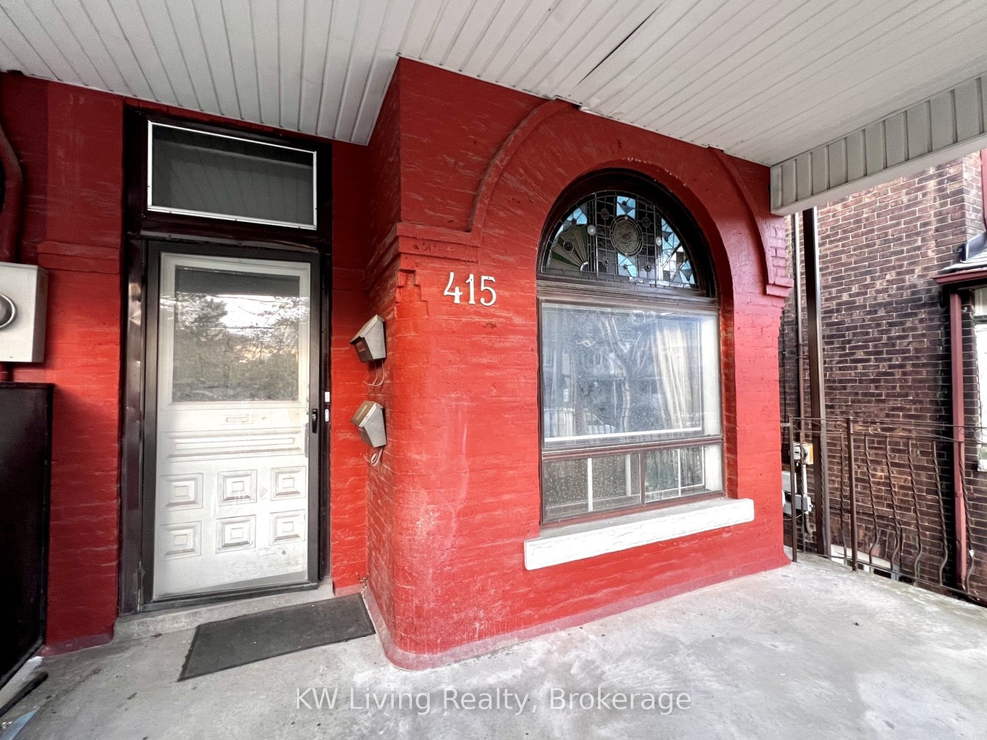 415 Manning Avenue Main