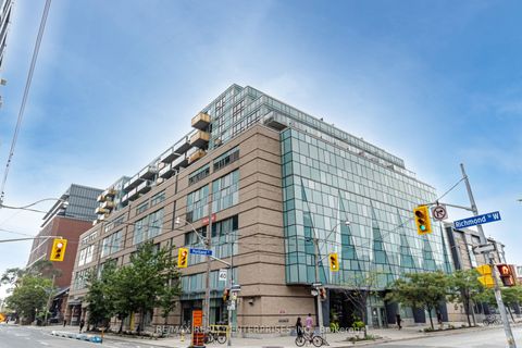 156 Portland Street 302 Toronto ON M5V 2B6