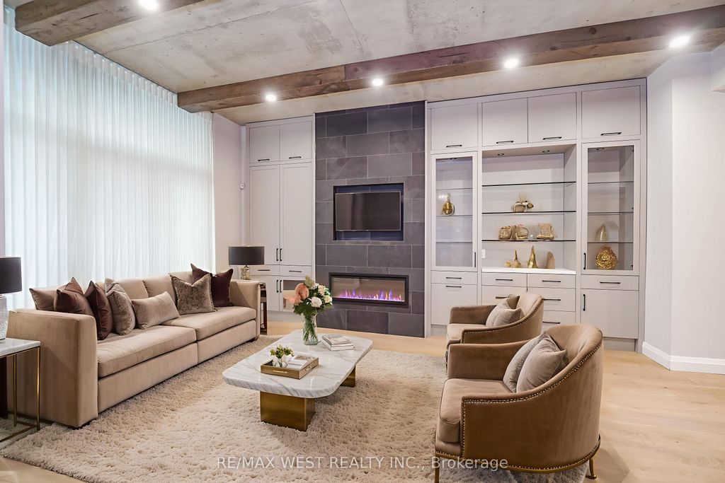 Photo of 293 Mutual Street, Toronto, ON M4Y 1X6 (MLS # C12330743)