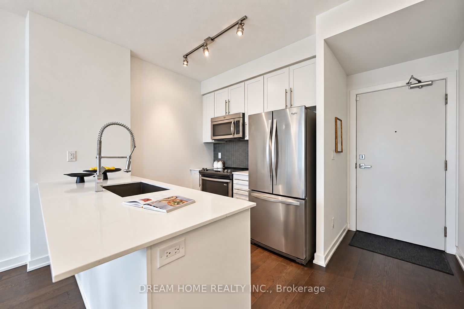 4011 Brickstone Mews 4003