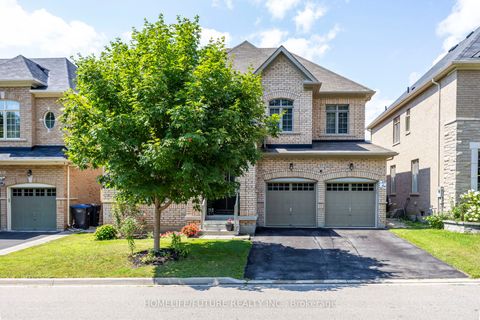 83 George Robinson Drive Brampton ON L6Y 0Z7