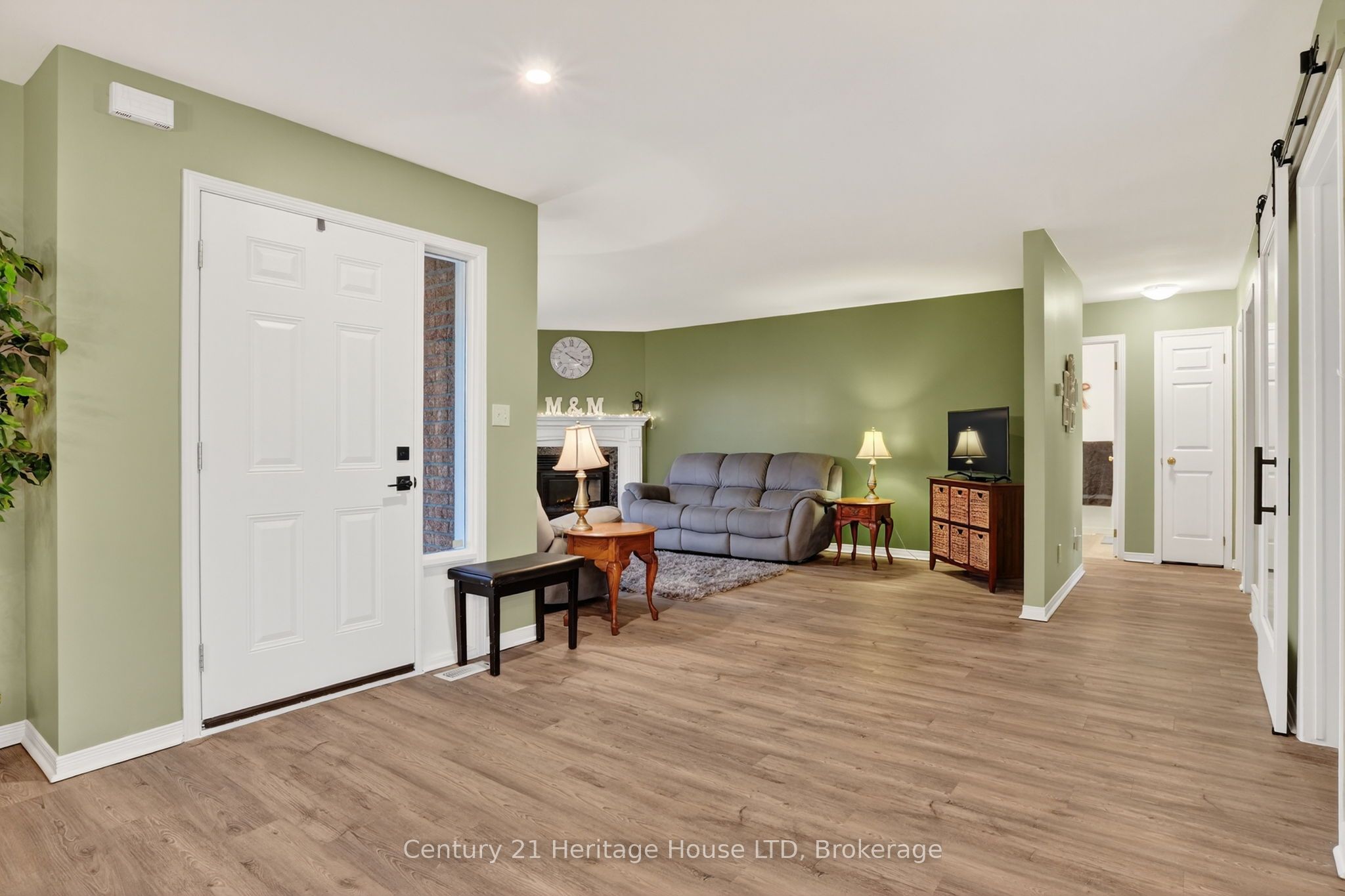 3742 Black Creek Road