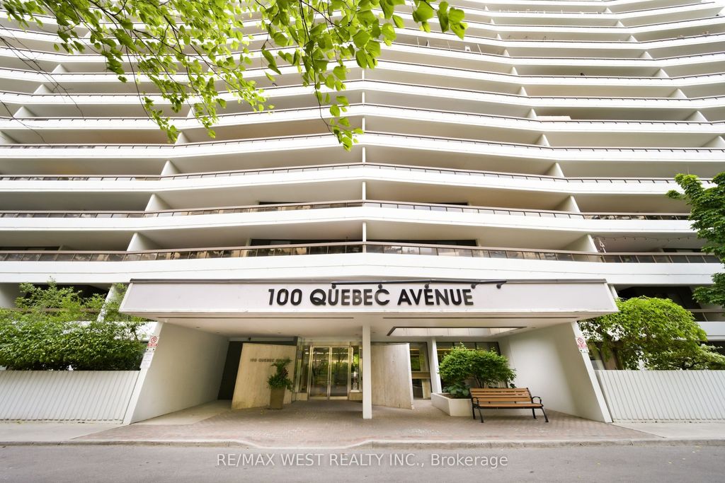 Photo of 100 Quebec Avenue #1509, Toronto, ON M6P 4B8 (MLS # W13416288)