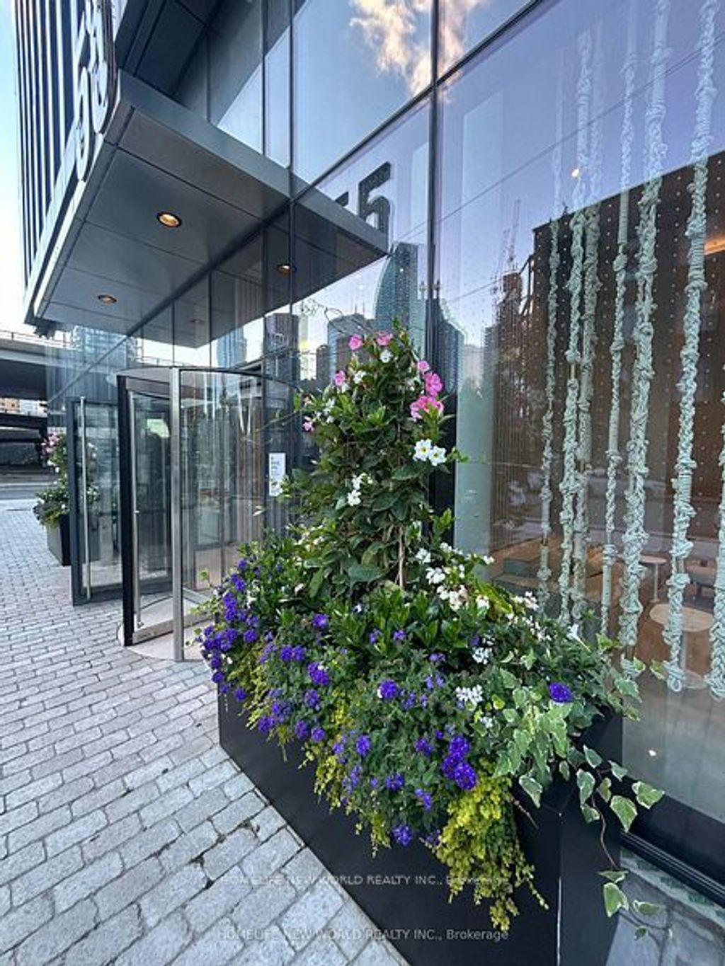 Photo of 55 Cooper Street #2708, Toronto, ON M5E 0G1 (MLS # C12427904)