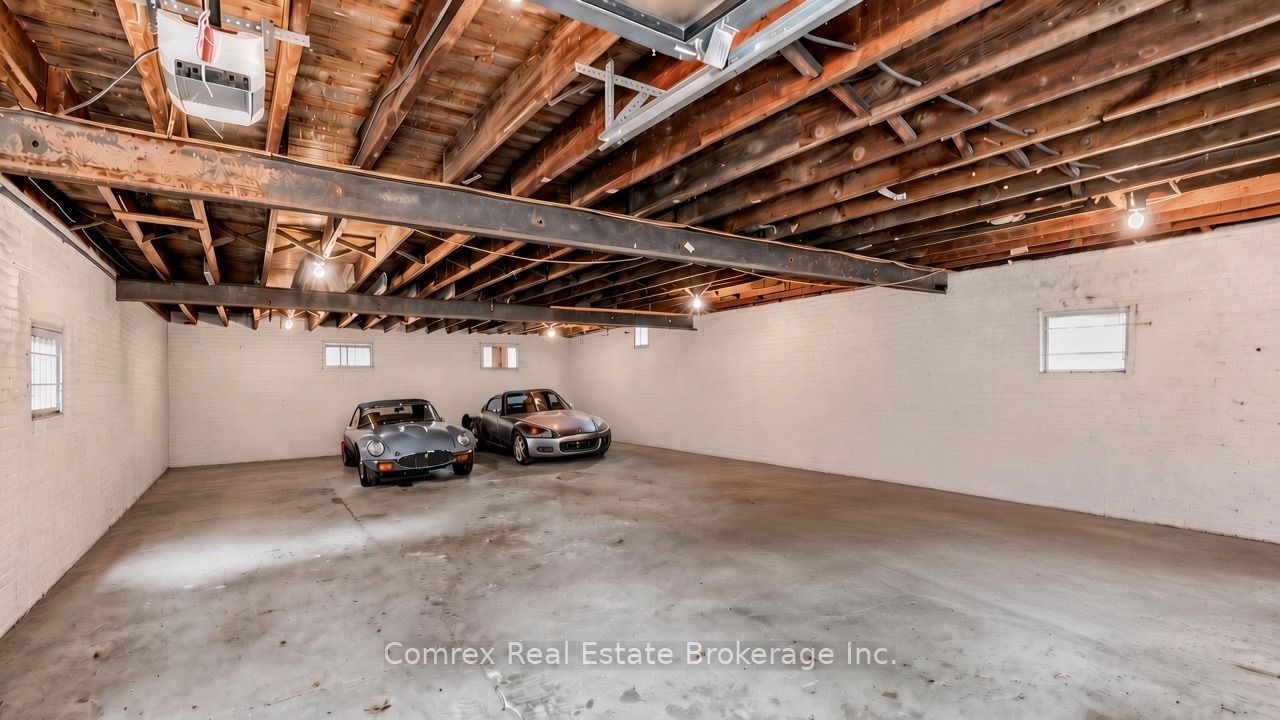 37 Victoria Park Avenue