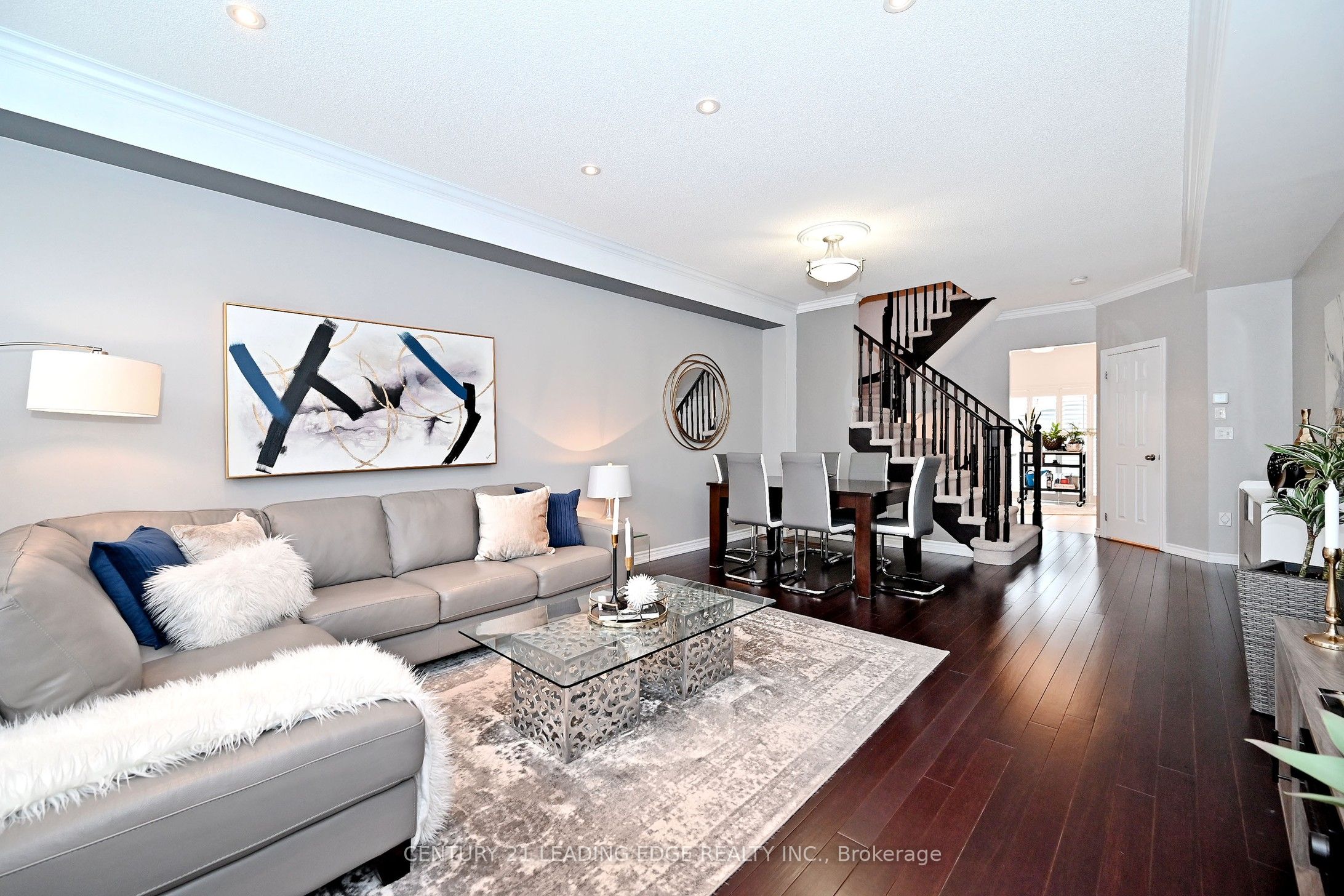 13 Beehive Lane
