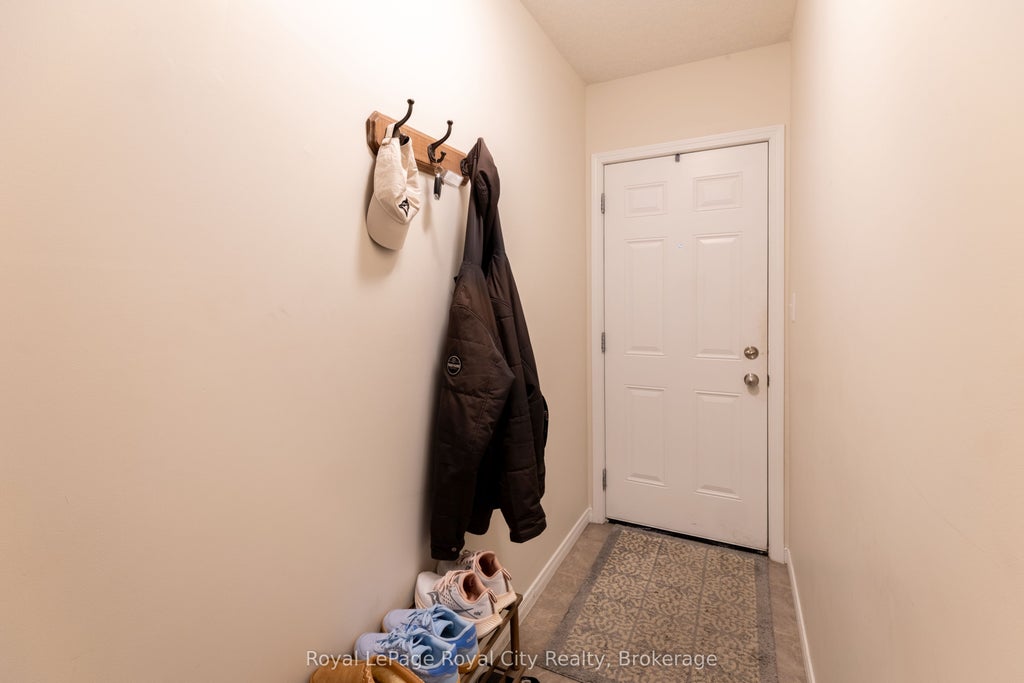 Photo of 1989 Ottawa Street S #23C, Kitchener, ON N2E 0G7 (MLS # X14081612)
