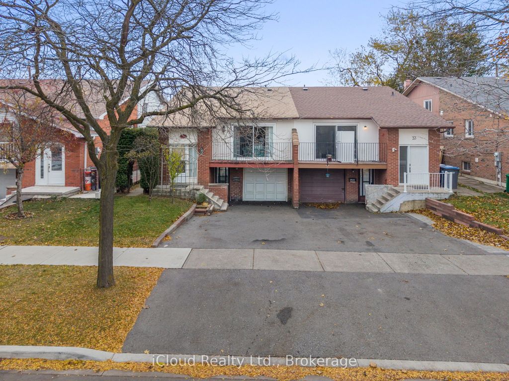 Photo of 35 Carter Drive, Brampton, ON L6V 3N4 (MLS # W12524492)