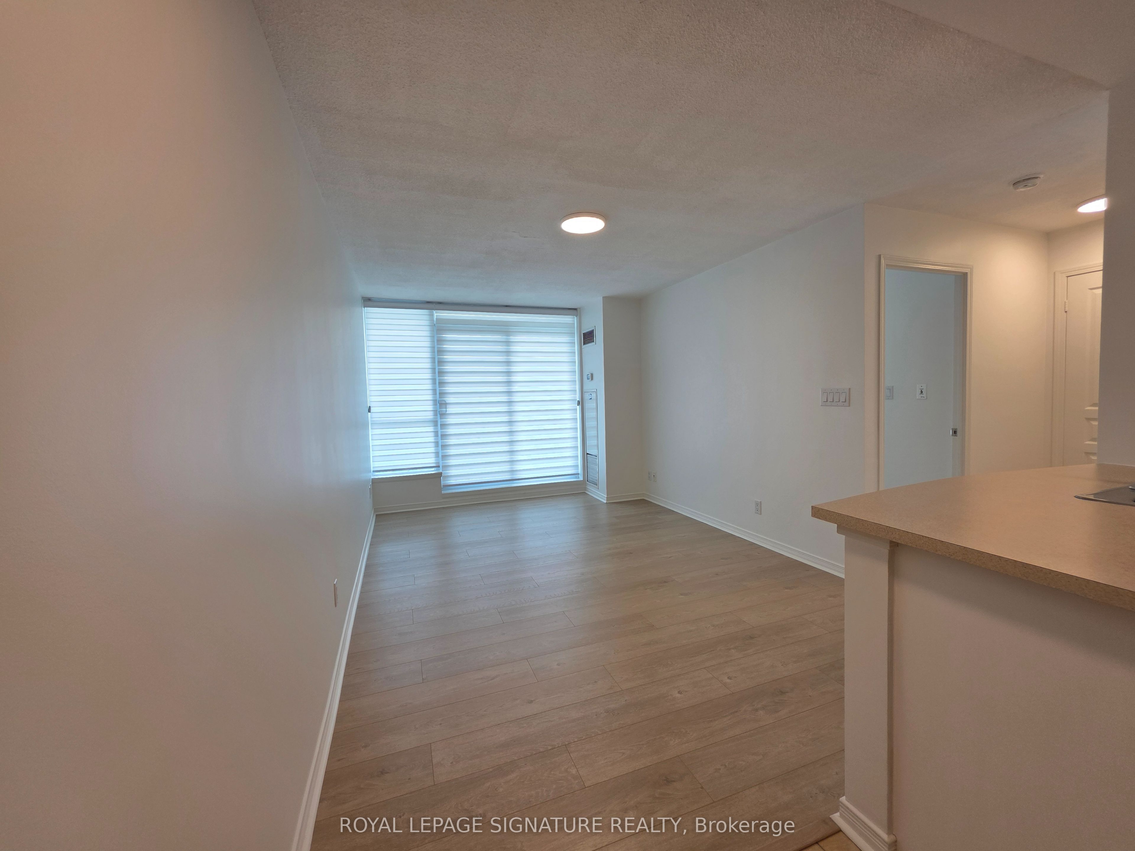4879 Kimbermount Avenue 1111