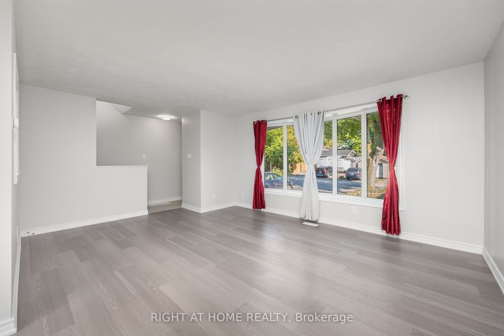 Photo of 48 Clarence Street, Cambridge, ON N3C 1K9 (MLS # X12837110)