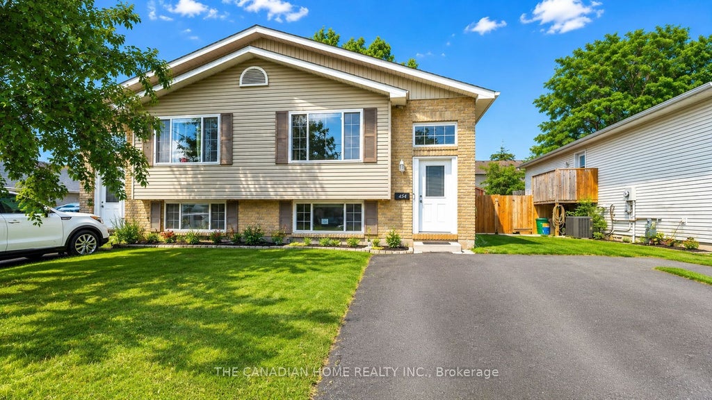 Photo of 45 Oak Street, Belleville, ON K8N 5Y4 (MLS # X13623204)