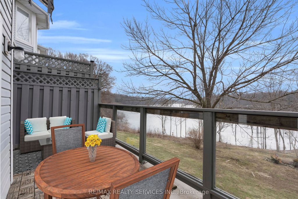 Photo of 245 Bishop Street S #9, Cambridge, ON N3H 5N2 (MLS # X13064788)