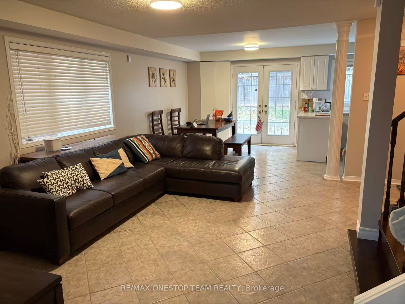 6988 Tassel Crescent