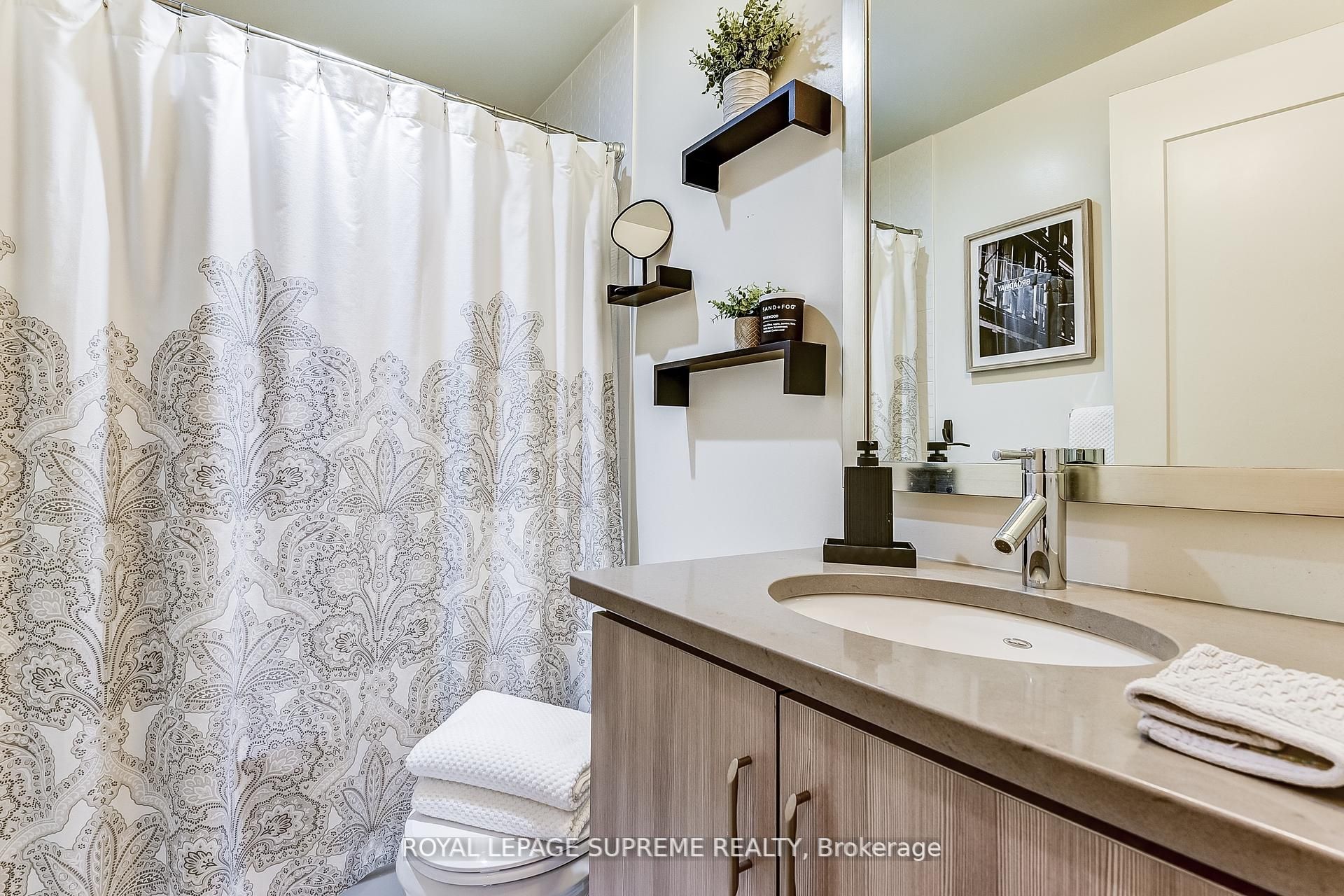 825 Church Street 619