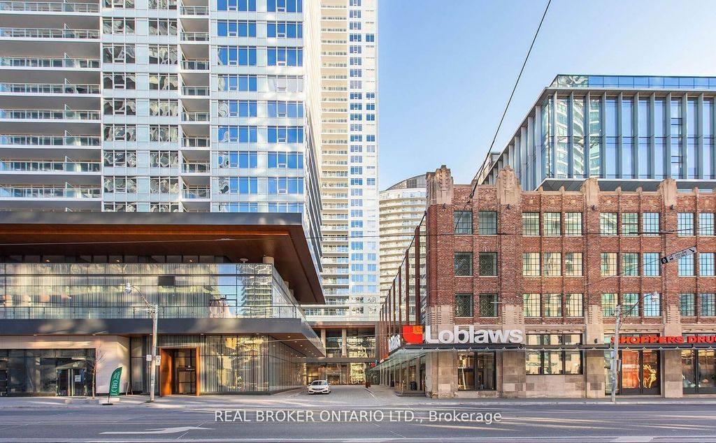 Photo of 17 Bathurst Street #1507, Toronto, ON M5V 0N1 (MLS # C12677812)