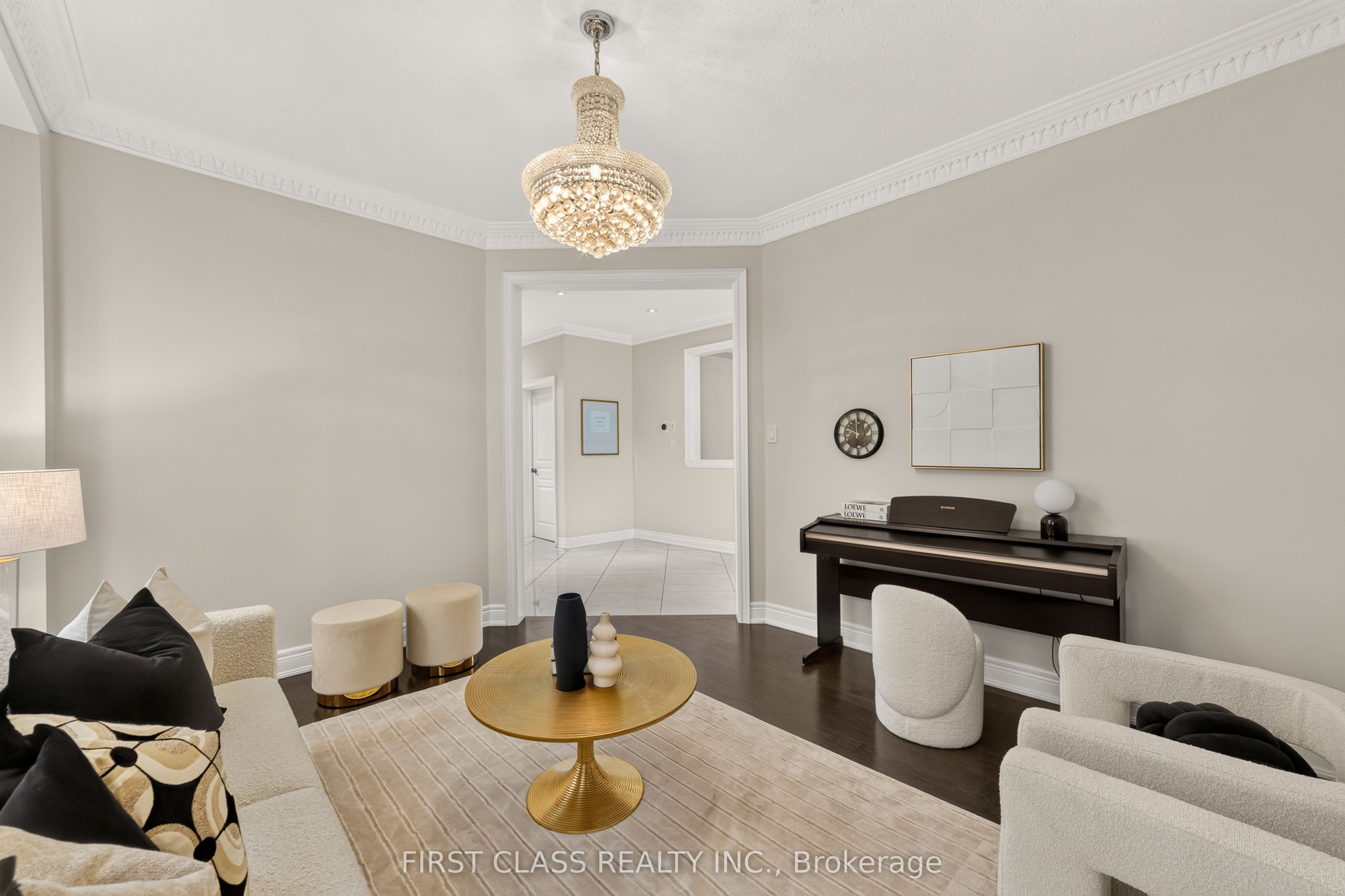 23 Lady Karen Crescent