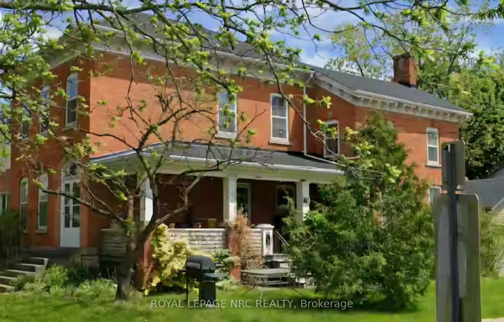 Photo of 148 Geneva Street, St. Catharines, ON L3R 4N9 (MLS # X13811482)