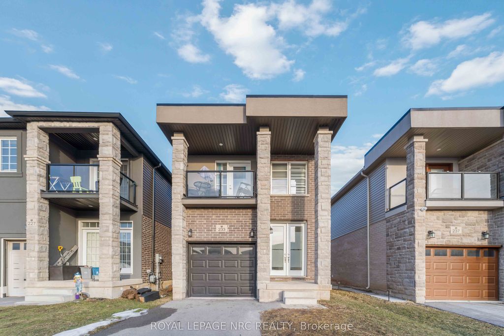 Photo of 233 Louise Street, Welland, ON L3B 1S9 (MLS # X12852760)