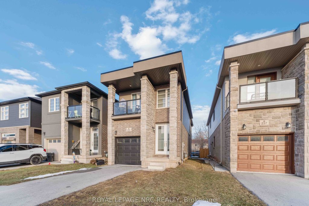 Photo of 233 Louise Street, Welland, ON L3B 1S9 (MLS # X12852760)