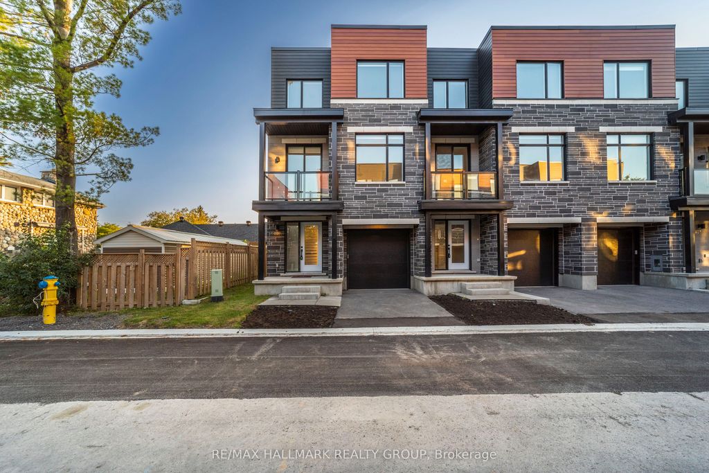 Photo of 809 Star Private, Kanata, ON K2L 1W2 (MLS # X12721648)