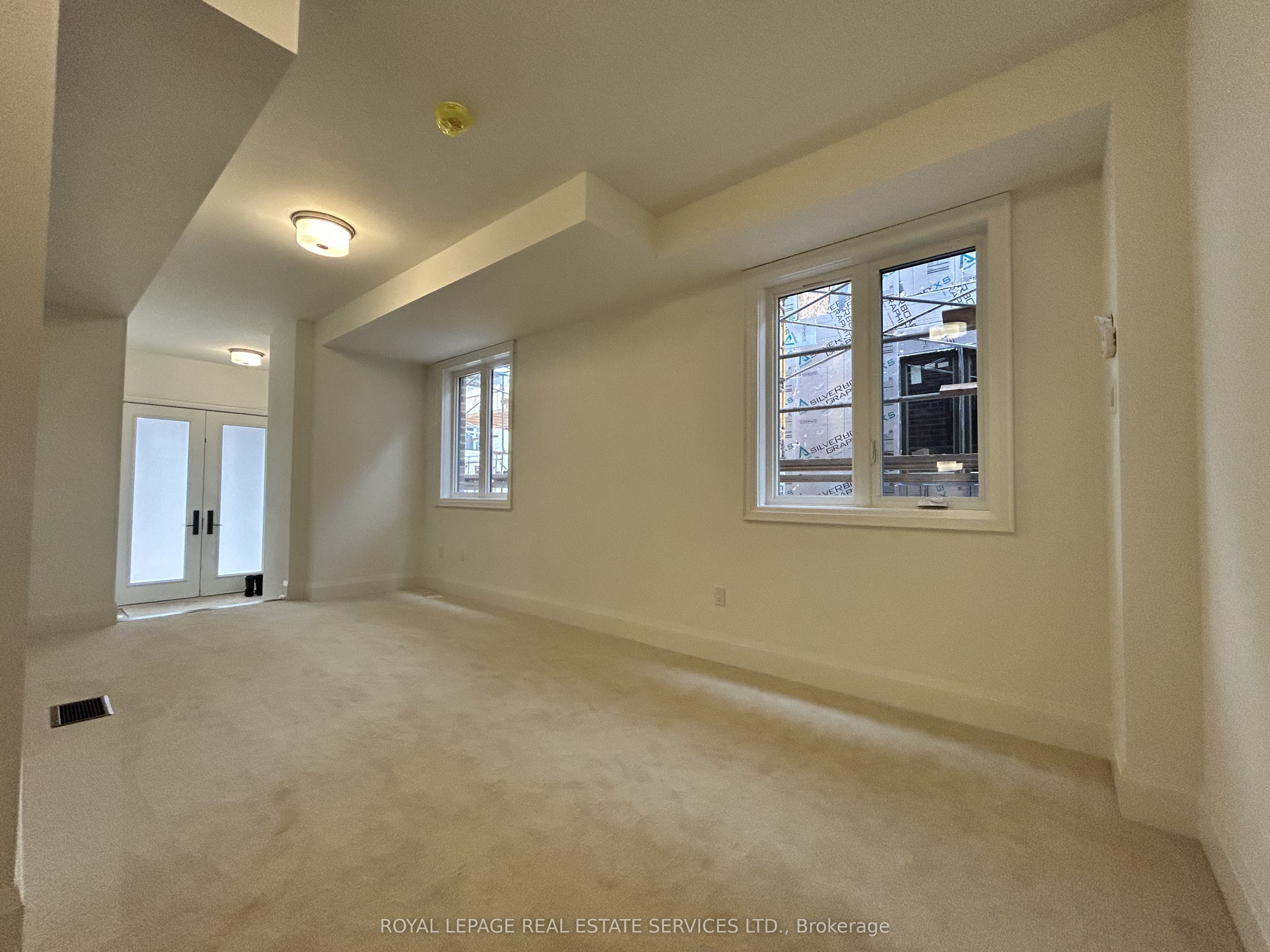 3303 Taha Gardens