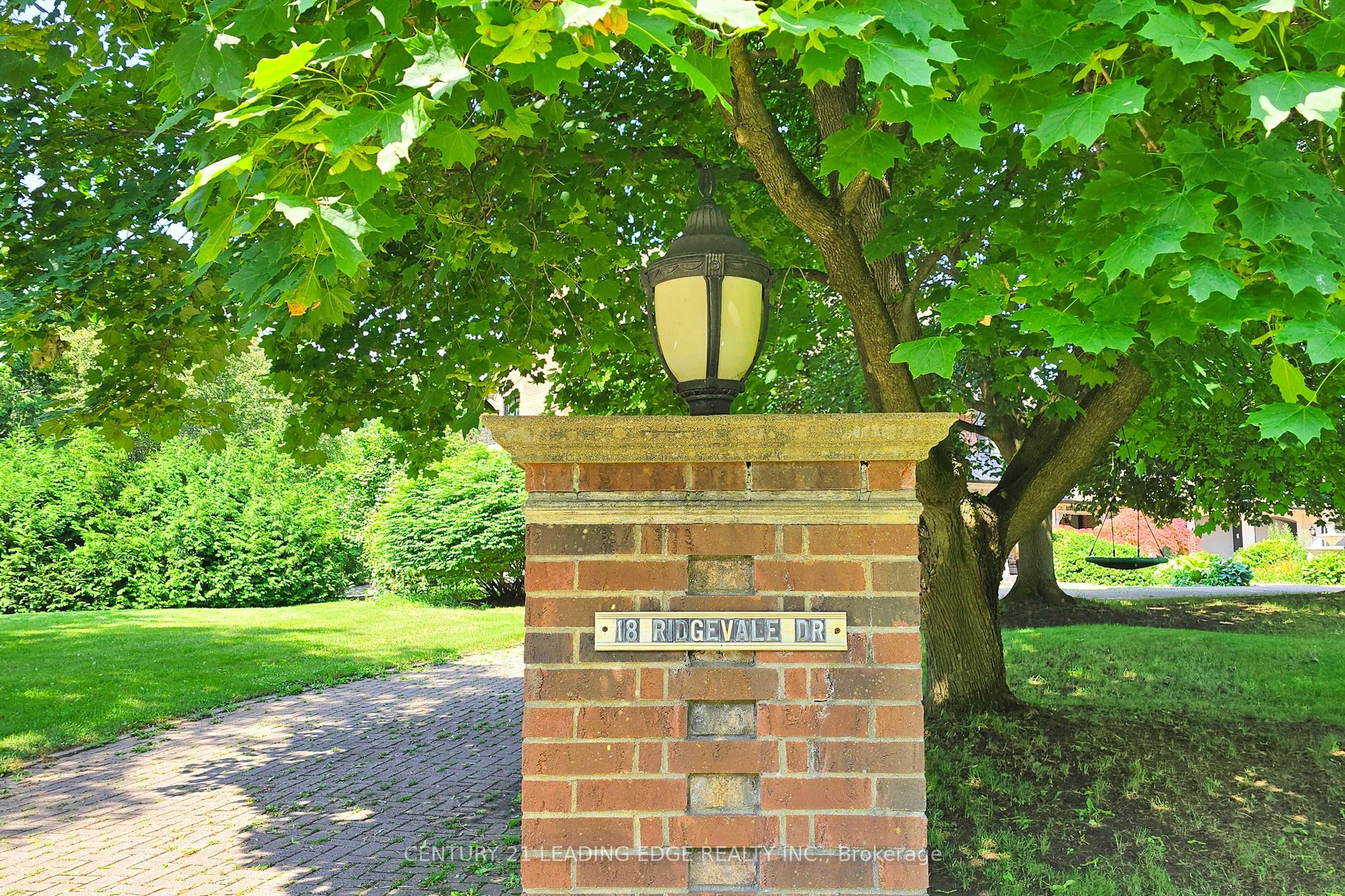 18 Ridgevale Drive