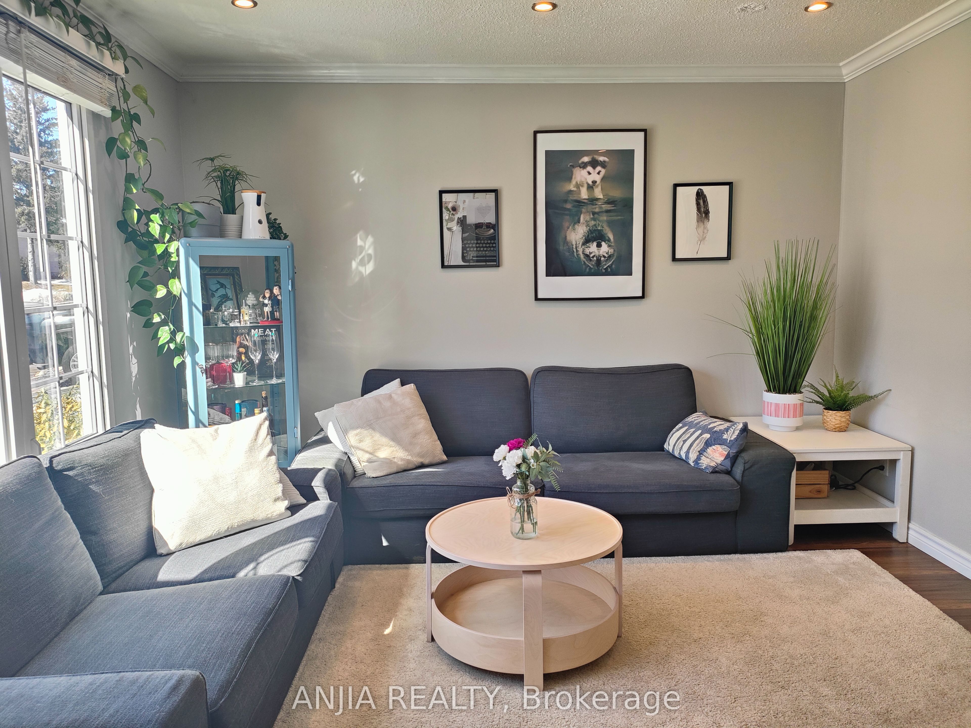 2271 Sheffield Drive