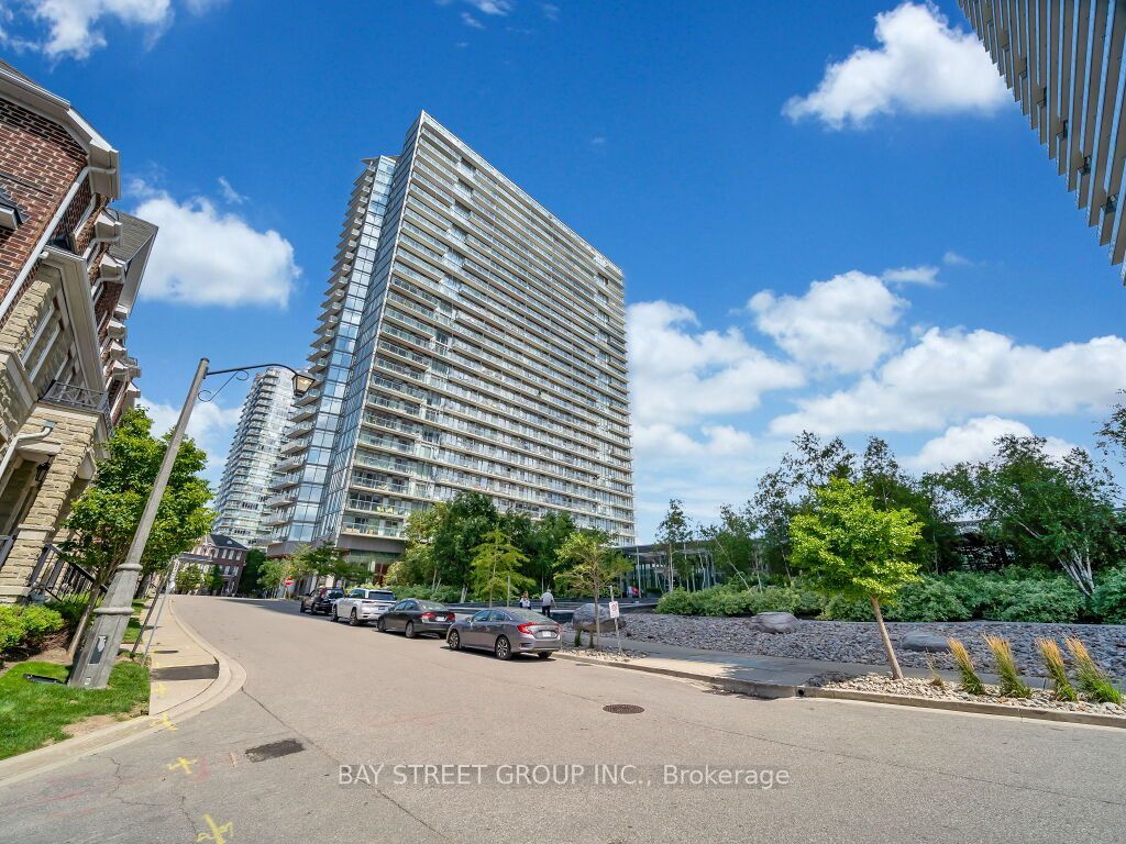Photo of 105 The Queensway Avenue #1501, Toronto, ON M6G 5B5 (MLS # W13077472)