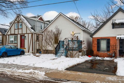 Photo of 218 East 8th Street, Hamilton, ON L9A 3L8 (MLS # X12678894)