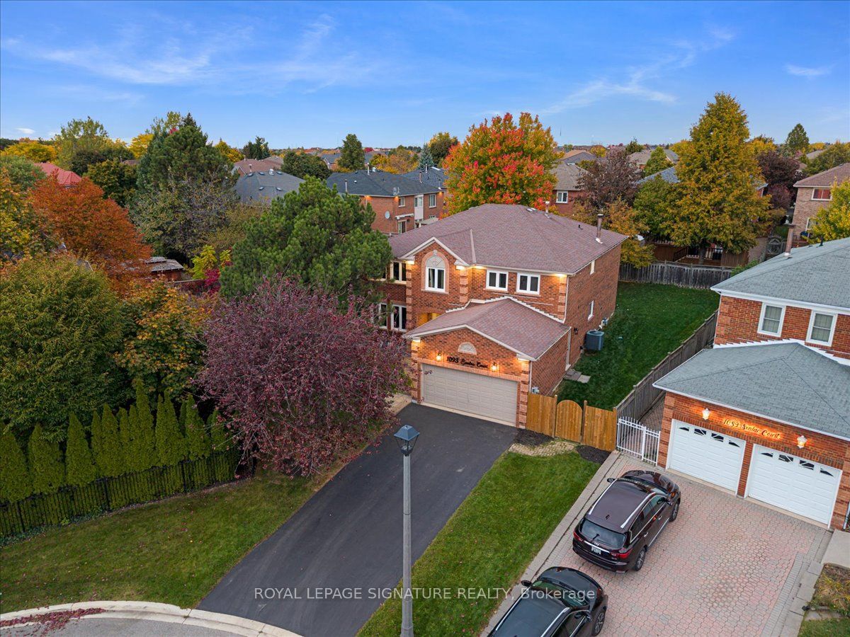 1093 Senlac Court