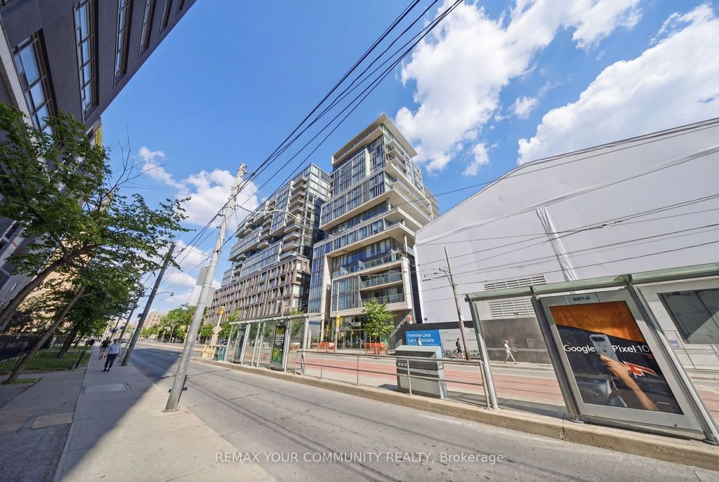 Photo of 95 Bathurst Street #1307, Toronto, ON M5V 0H7 (MLS # C12825338)