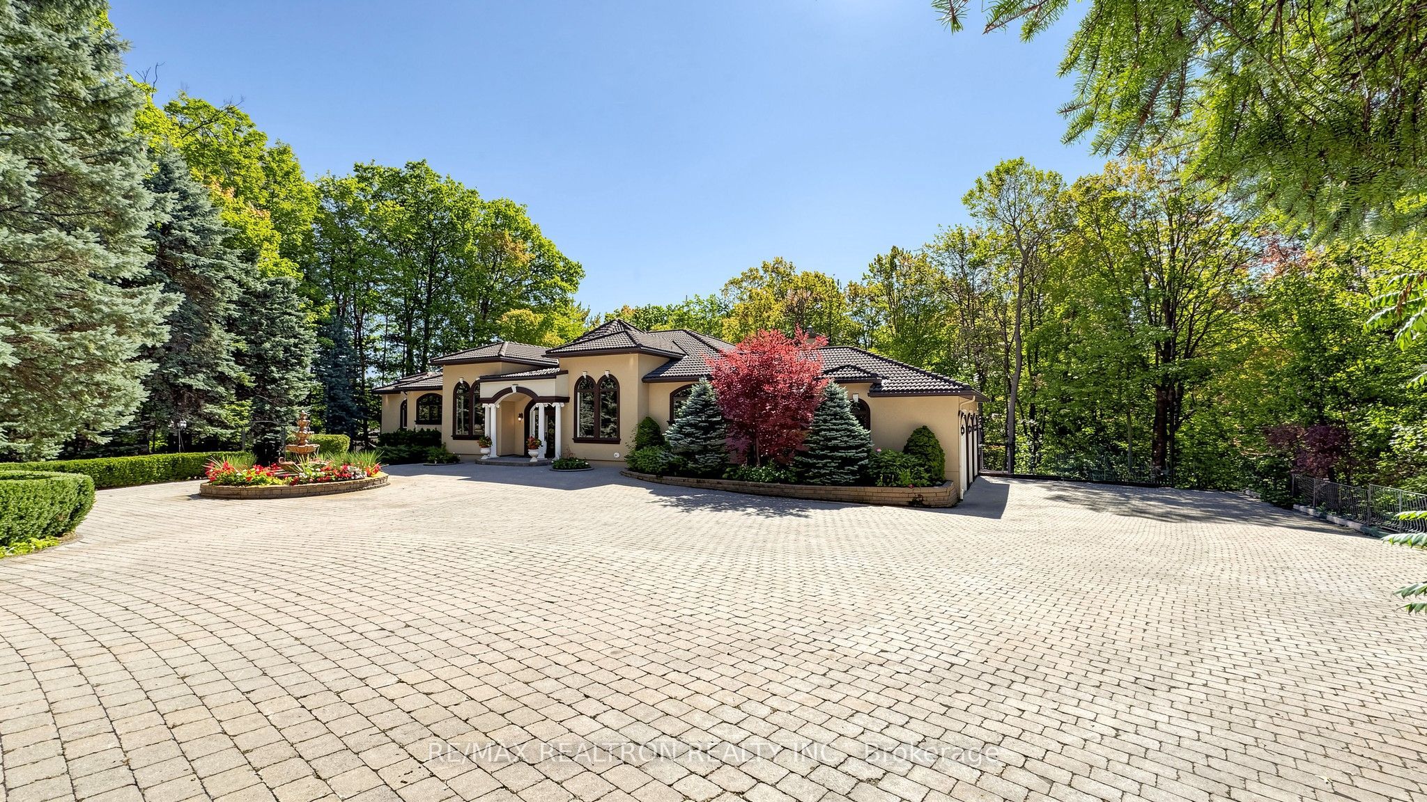 38 Bridgewater Drive