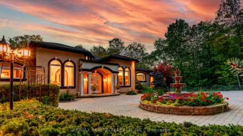 38 Bridgewater Drive Richmond Hill ON L4E 3N4
