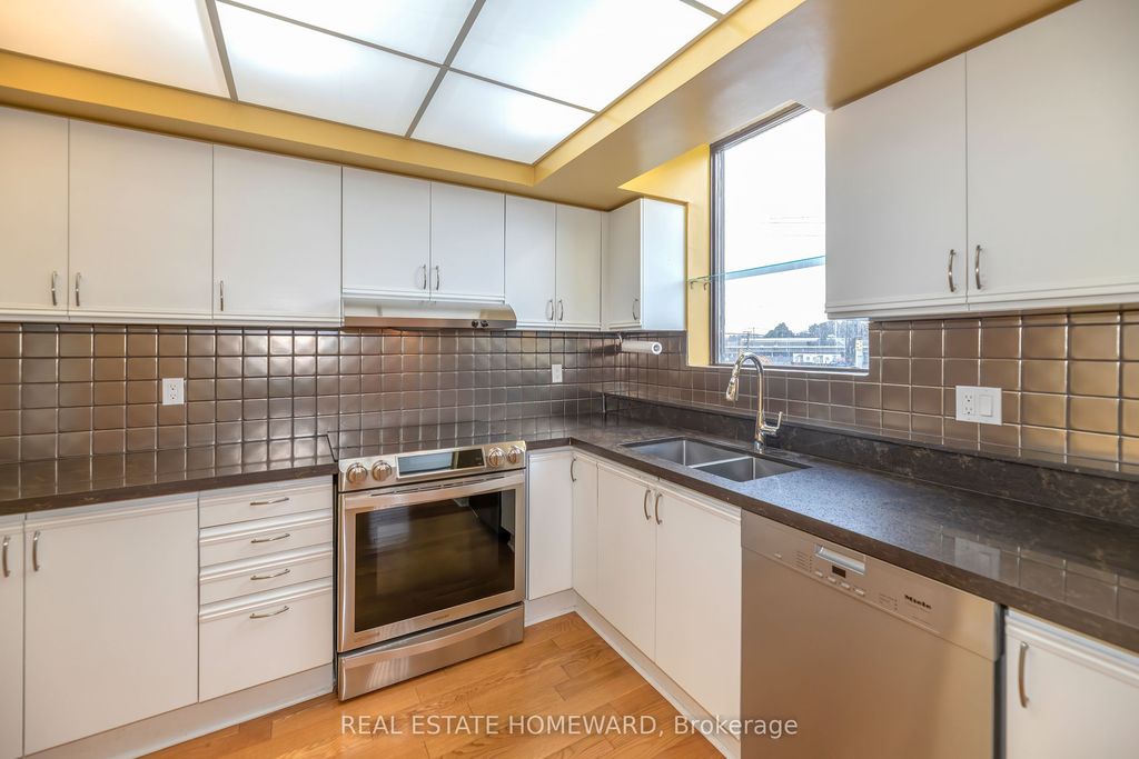 Photo of 757 Victoria Pk Avenue #103, Toronto, ON M4C 5N8 (MLS # E12690762)