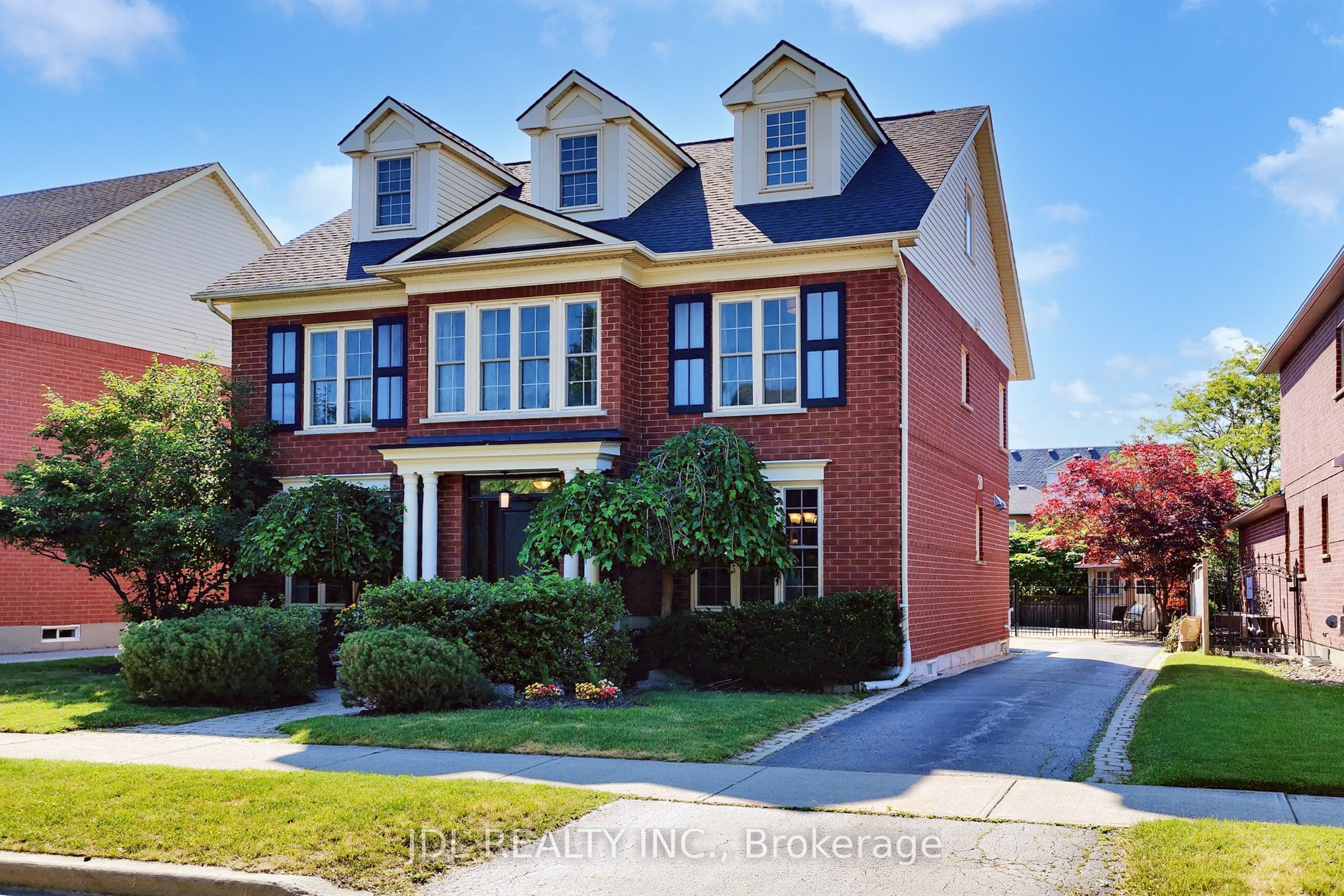 240 Lexington Road