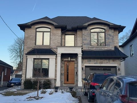 48 Enfield Avenue Bsmt Toronto ON M8W 1T8