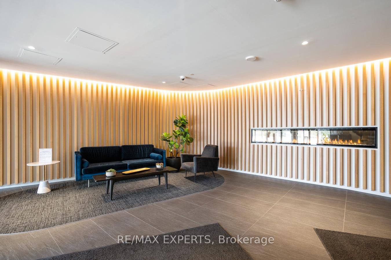 160 Flemington Road 416
