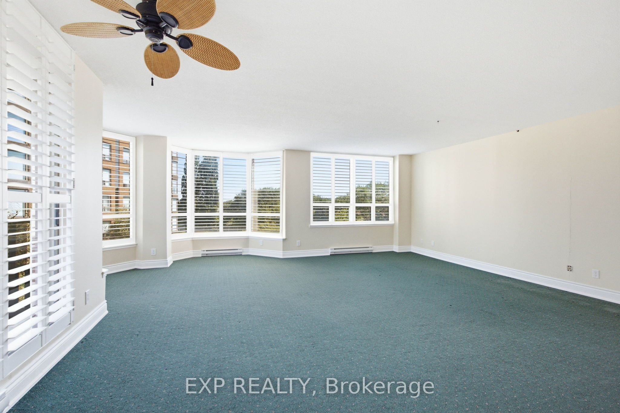 1903 Pilgrims Way 302