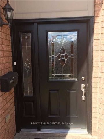 2406 Yorktown Circle