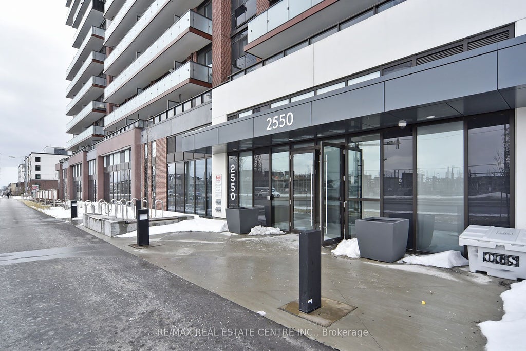 Photo of 2550 Simcoe Street #1216, Oshawa, ON L1L 0R5 (MLS # E14114804)