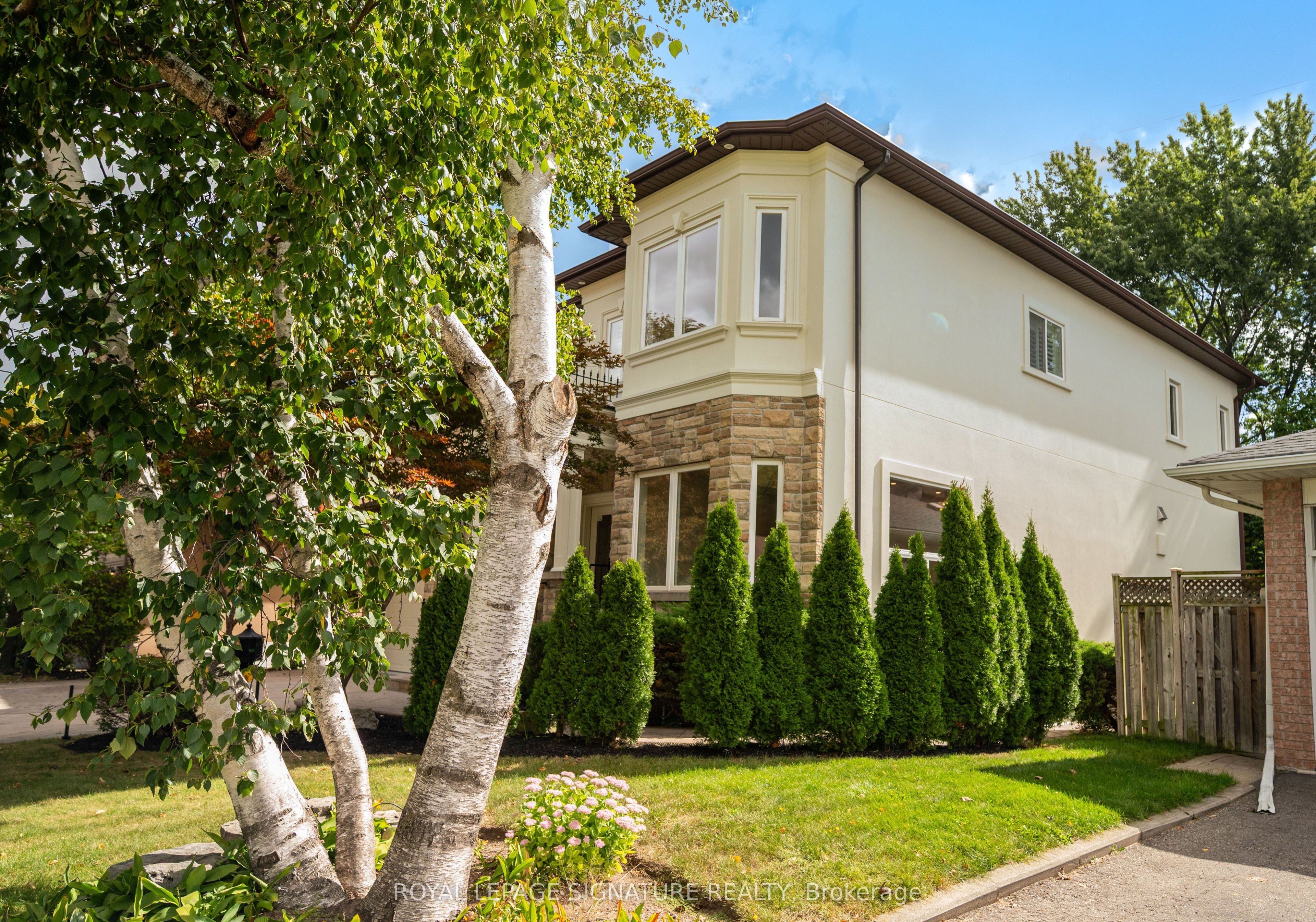 762 Duchess Drive