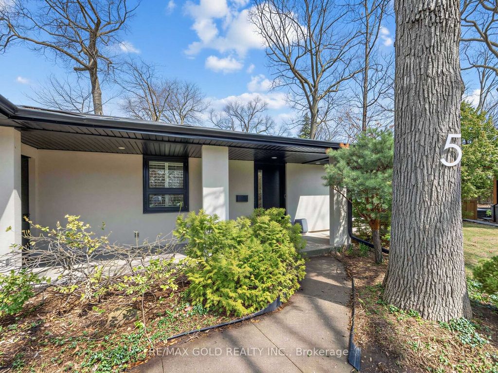 Photo of 5 Crediton Court, Toronto, ON M9B 3B9 (MLS # W13007006)