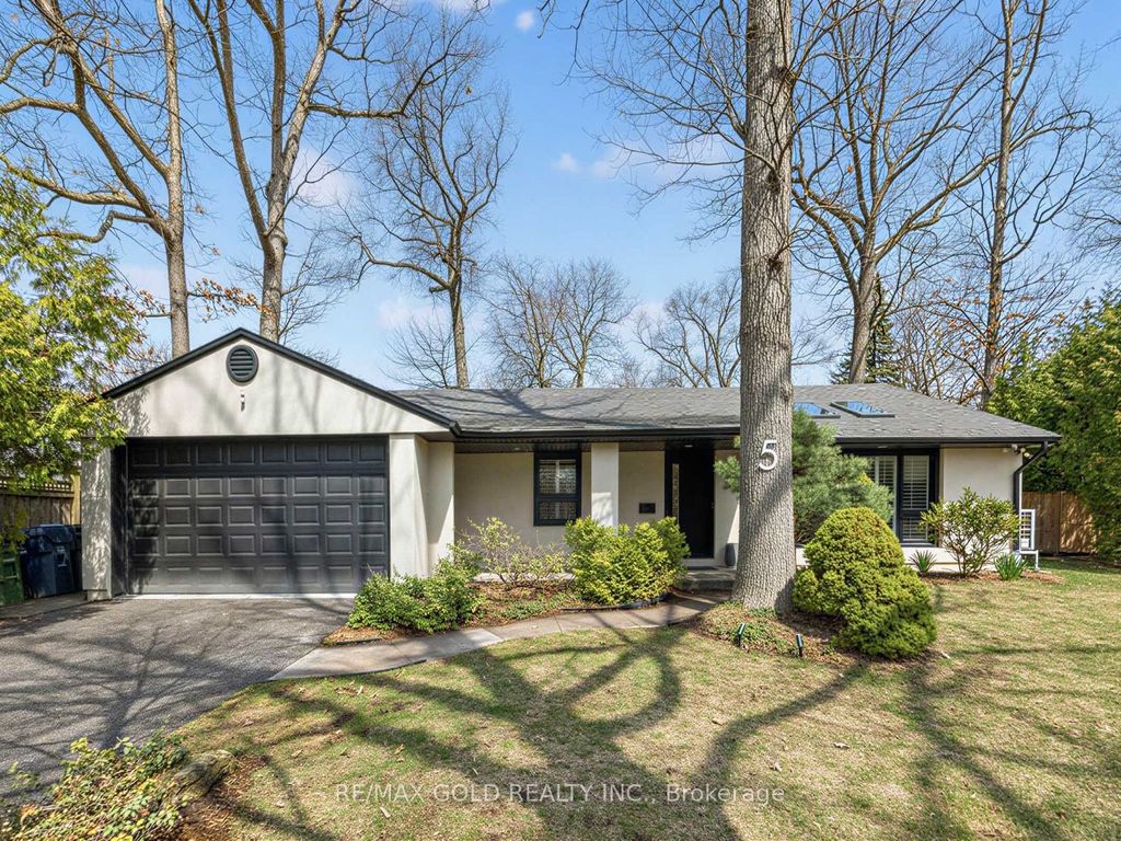 Photo of 5 Crediton Court, Toronto, ON M9B 3B9 (MLS # W13007006)