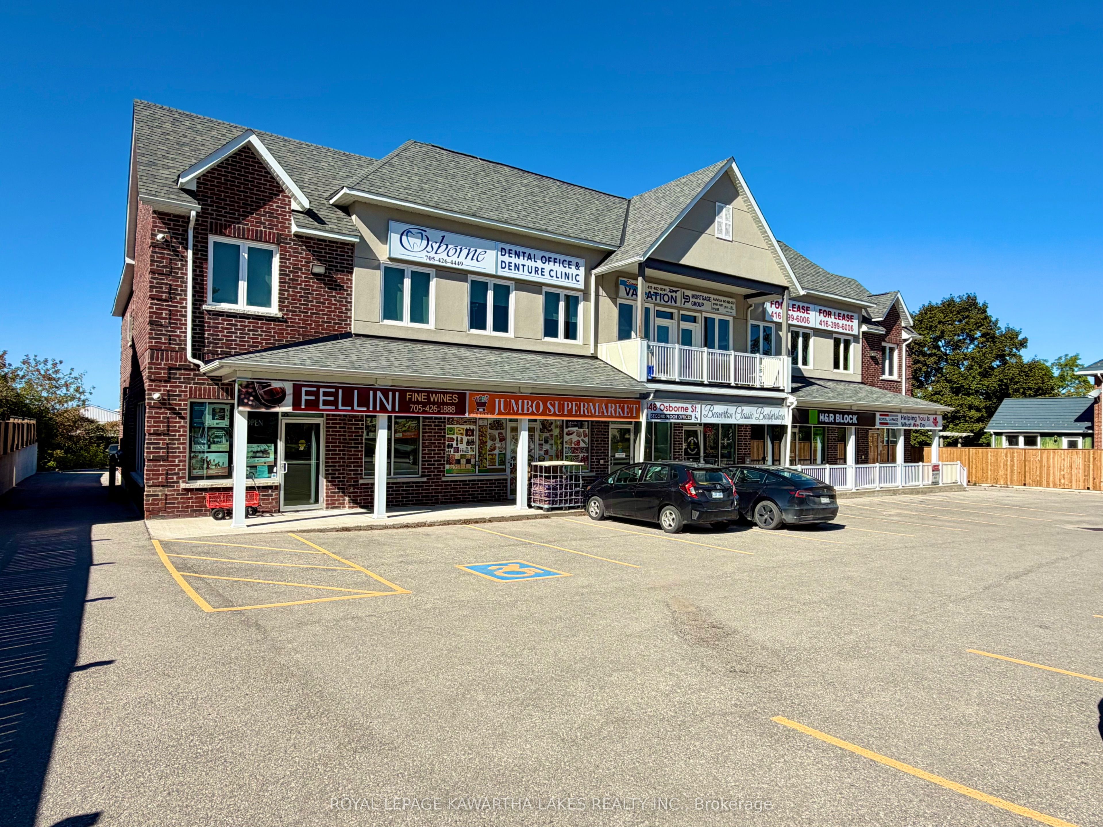 448 Osborne Street 1