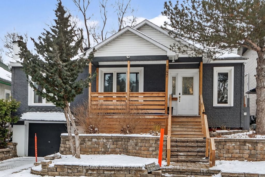 Photo of 147 LONGPRE Street, Vanier and Kingsview Park, ON K1L 7J5 (MLS # X12610532)