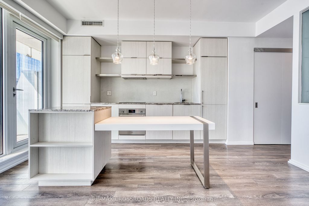 Photo of 197 Yonge Street #1510, Toronto, ON M5B 0C1 (MLS # C12925646)