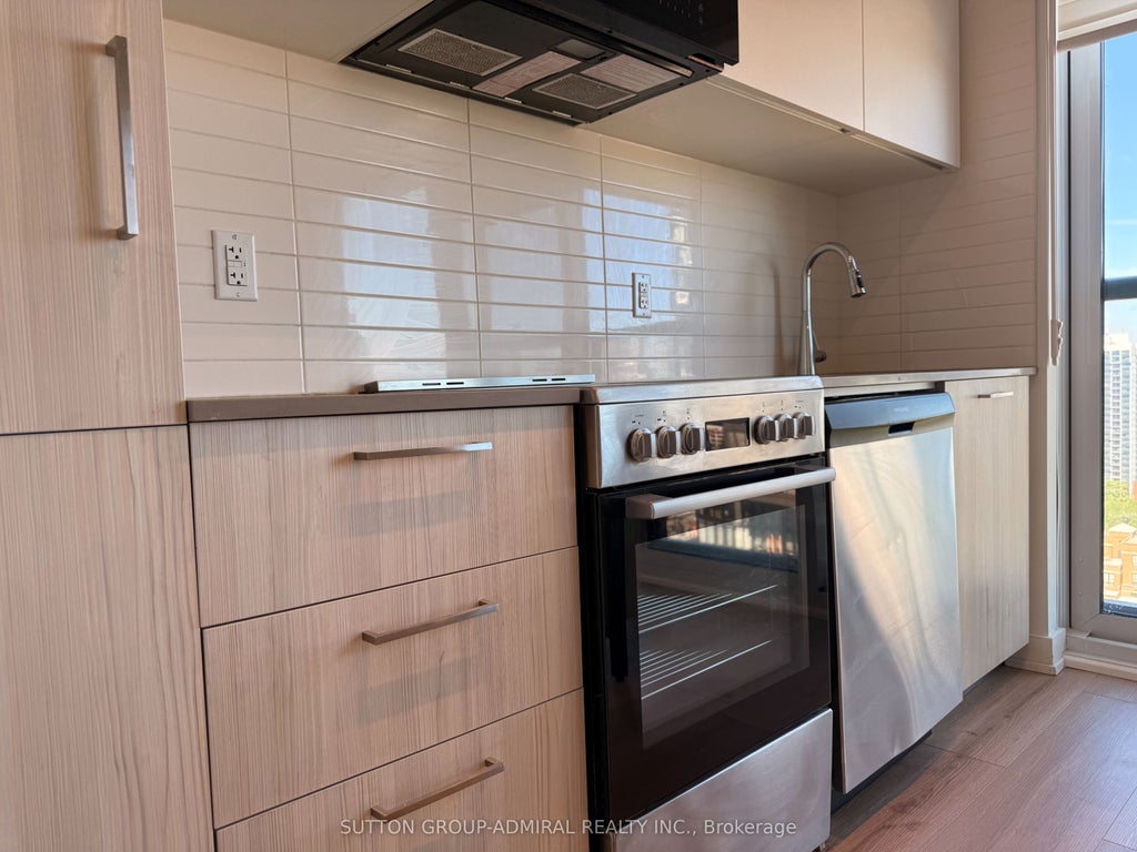 Photo of 65 Mutual Street #1901, Toronto, ON M5B 0E5 (MLS # C13488528)